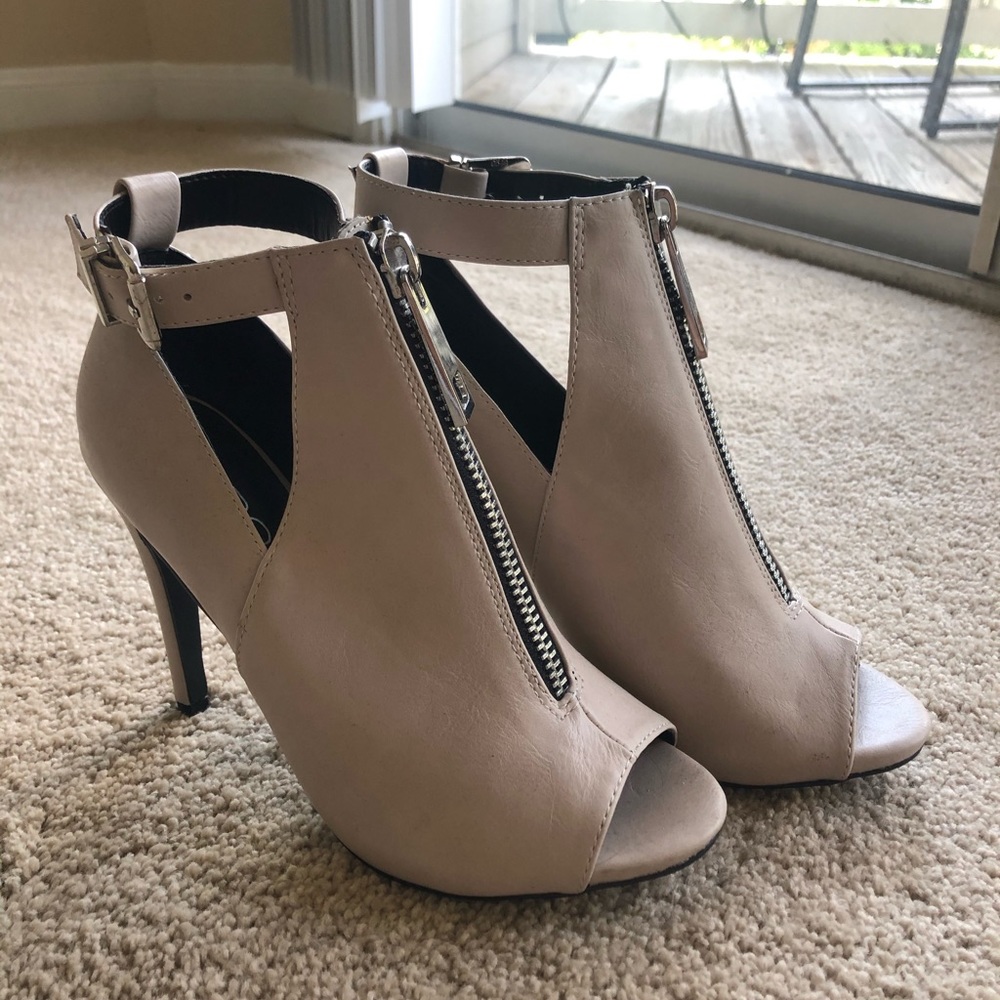 Cute Heels!